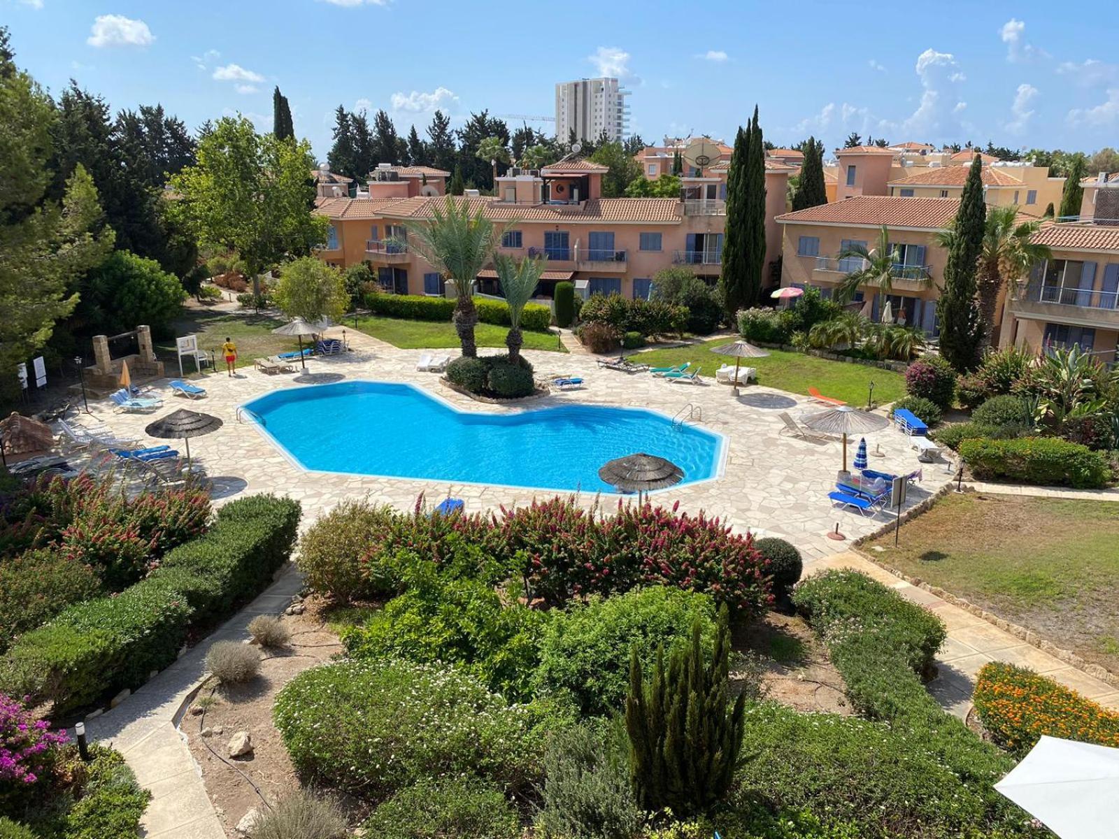Award-Winning 3-Bedroom Apartment Near Beach Paphos Eksteriør billede